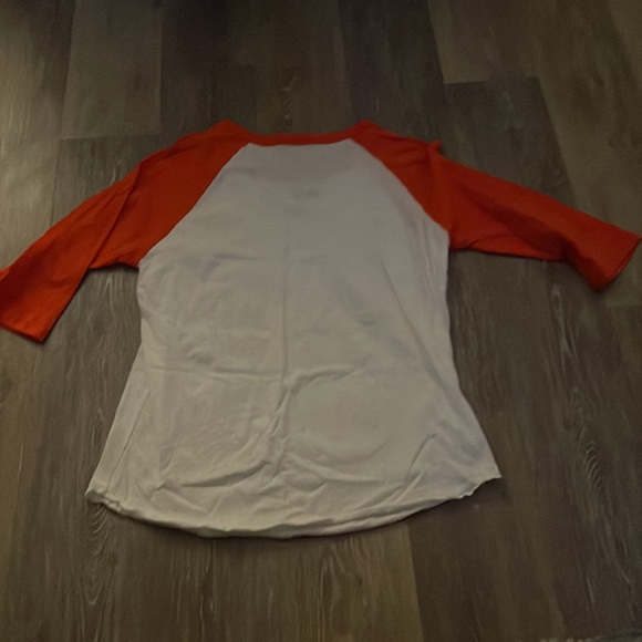 Loot Crate Archer Shirt M - Picture 2 of 4